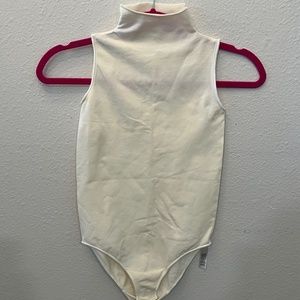 SKIMS bodysuit cream size XXS/XS